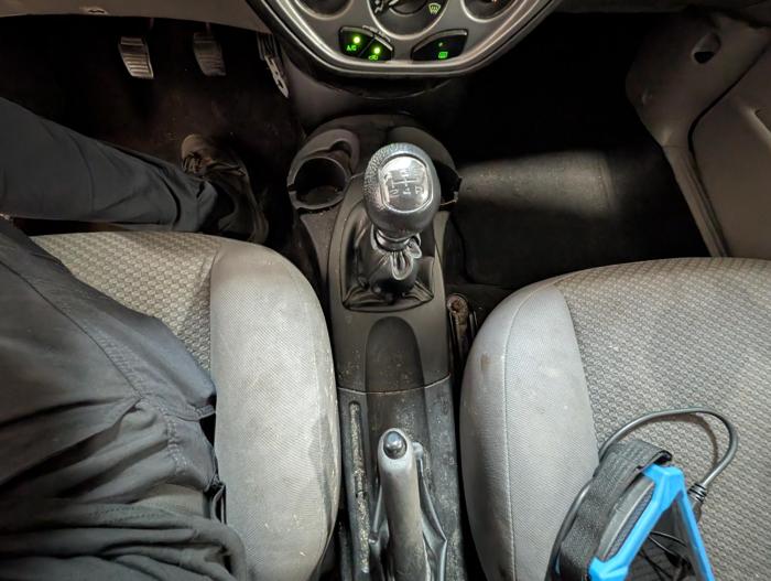 2006 ford focus zx5-s with 182860 miles for sale near elk-river, minnesota c87414eb7fe341efbde5b3e586d2aaf9.jpg