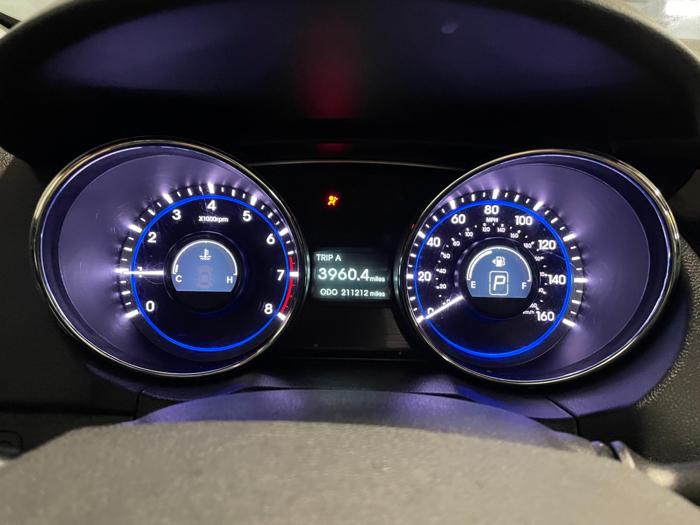 2011 hyundai sonata limited with 211211 miles for sale near elk-river, minnesota c875bb9b06694028abca15b3afee846c.jpg