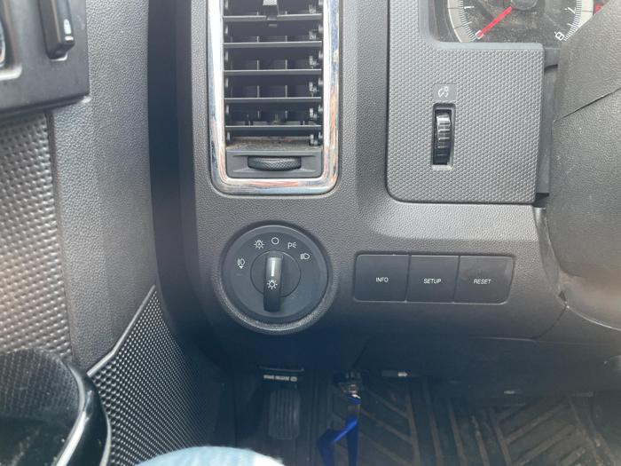2009 ford escape limited-4wd-v6 with 193045 miles for sale near elk-river, minnesota c89a0390aff44e14a099b81bf9a242f8.jpg
