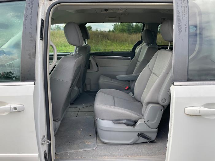 2009 volkswagen routan se-rse with 127414 miles for sale near elk-river, minnesota c8b0c4479874407d99b8abe8df57202b.jpeg