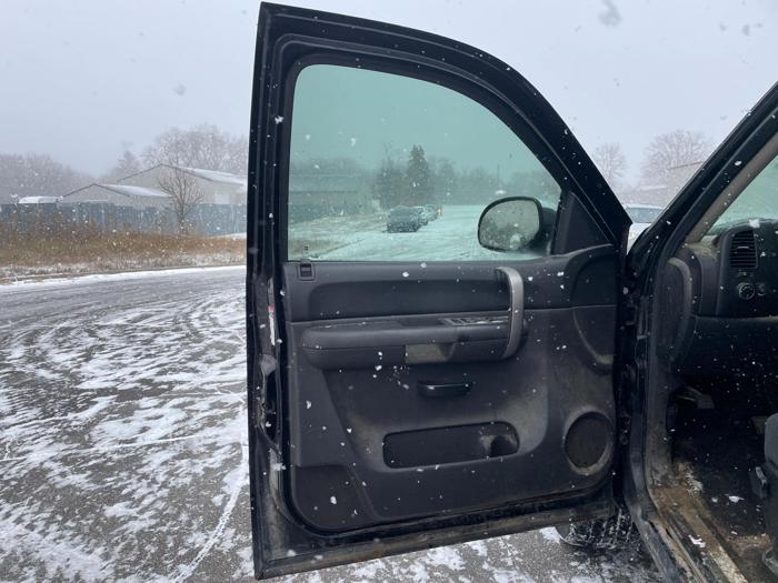 2009 gmc sierra sle with 188119 miles for sale near elk-river, minnesota c8e17b7829294f5f97074a0d18cccab0.jpg