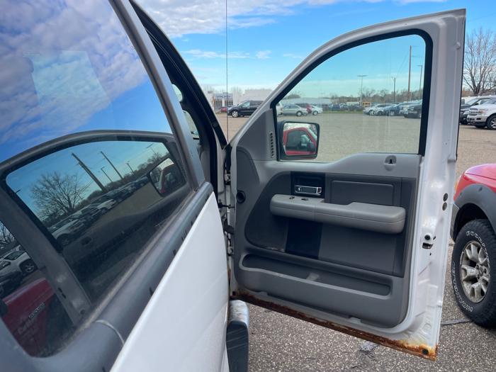2008 ford f-150 xlt-supercrew-short-box-4wd with 136261 miles for sale near fridley, minnesota c90a59a5afa44de1bee44e653325e1f7.jpeg