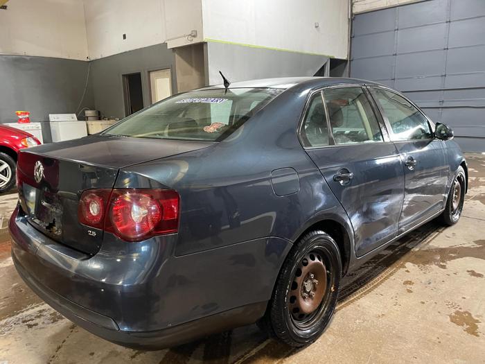 2008 volkswagen jetta with 174851 miles for sale near elk-river, minnesota c930e7626a45466ca305c30f9d03ebca.jpg