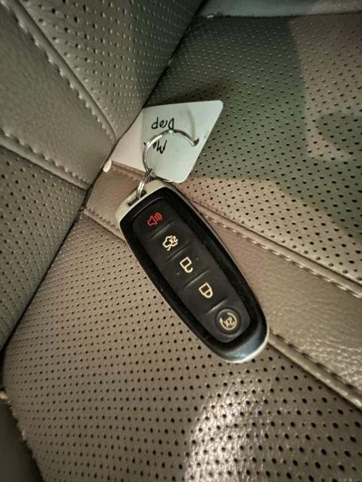 2011 lincoln mkx awd with 199796 miles for sale near elk-river, minnesota c93d2d42fd764d7880166ebd9ebd14c0.jpeg