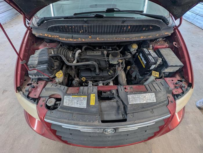 2006 chrysler town-&-country touring with 162857 miles for sale near elk-river, minnesota c95c3bba8f6d48708728a143c45e1927.jpg