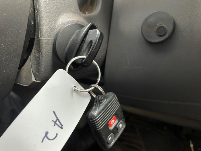 2002 ford f-150 xl-supercab-short-bed-4wd with 253075 miles for sale near elk-river, minnesota c979e081970b45c0932f1af3f7da031c.jpeg