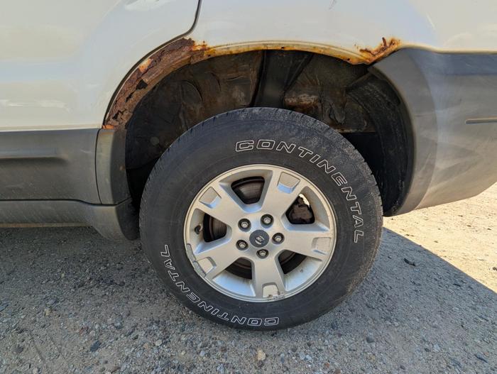2005 ford escape xlt-4wd with 181896 miles for sale near elk-river, minnesota c986c979ffb1466dbd671fd1ec49b5b2.jpg