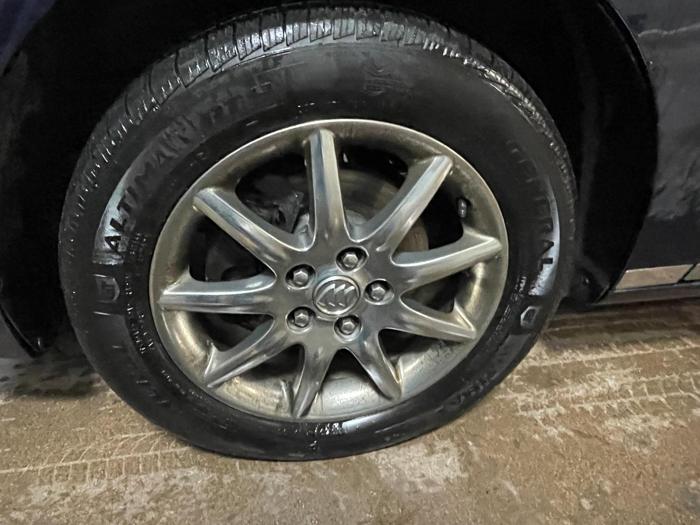 2008 buick lucerne cxl with 170835 miles for sale near elk-river, minnesota c98c921b30db466e88d14114bd22f6eb.jpg