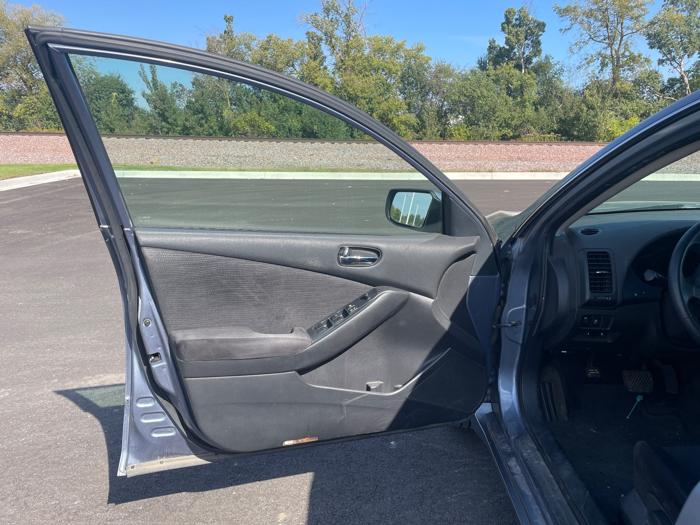 2012 nissan altima 2.5-s with 231871 miles for sale near rochester, minnesota c9931b6456d24fb88f662f8412d94f68.jpeg