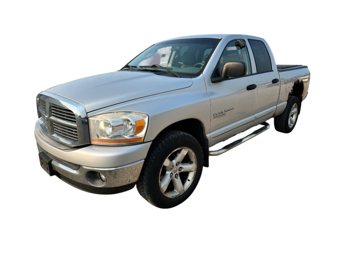 2006 dodge ram-1500 laramie-quad-cab-4wd with 206597 miles for sale near elk-river, minnesota c9a45e6598124c6fa7d2a327cfa23474.png