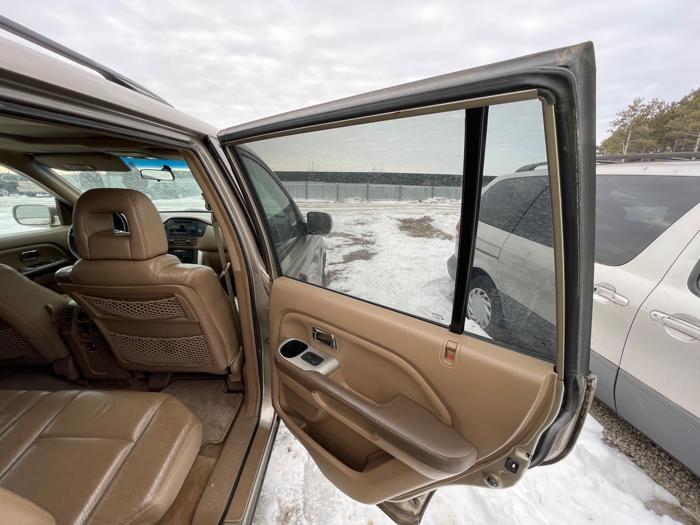 2005 honda pilot ex-w--leather with 246440 miles for sale near elk-river, minnesota c9bcaa76f22f4646890d62e5eb24c745.jpeg