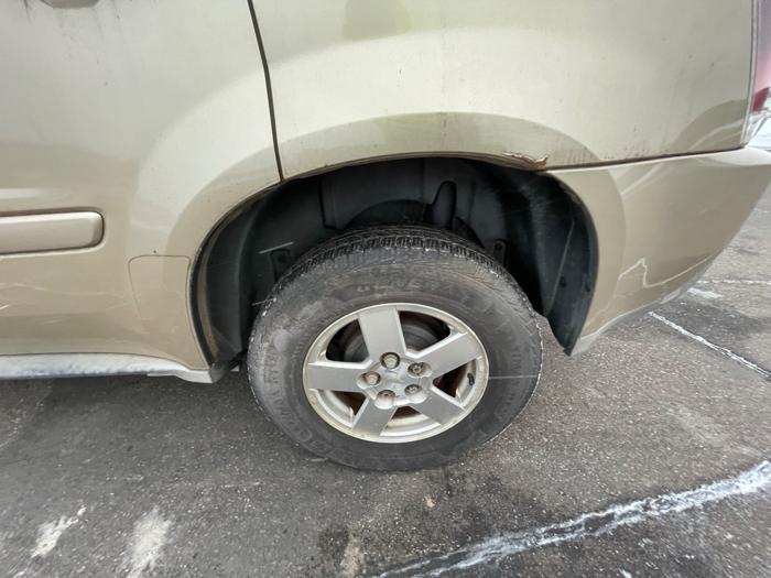 2005 chevrolet equinox lt-awd with 96644 miles for sale near elk-river, minnesota c9c7184c09e5480aa95de3906f834a28.jpeg