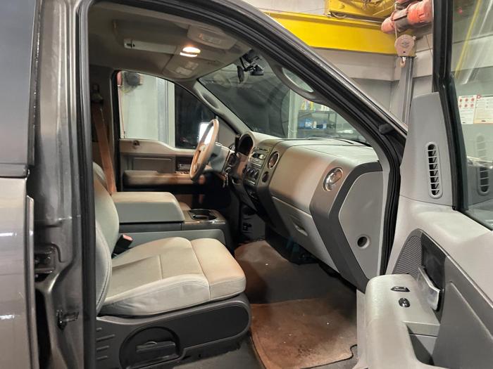 2008 ford f-150 xlt with 142180 miles for sale near elk-river, minnesota c9db09c057124f03ba502db3e7ded269.jpg