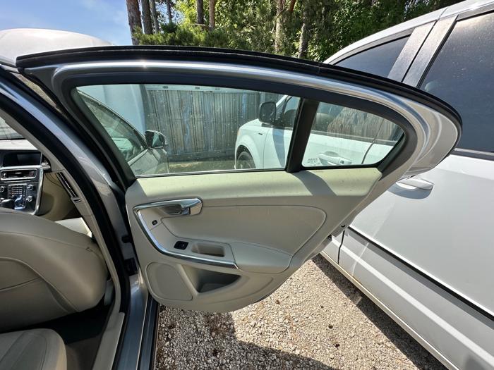2012 volvo s60 t6-awd with 102795 miles for sale near elk-river, minnesota ca058edbacea4192b5e9f375d446d73a.jpeg