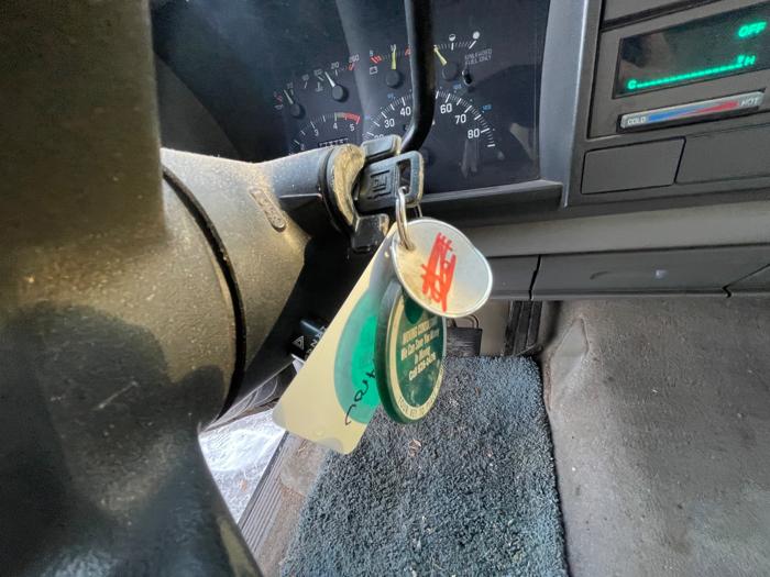 1991 gmc sierra-c-k-1500 reg.-cab-8-ft.-bed-2wd with 176147 miles for sale near elk-river, minnesota ca073efddcef47de97391fe5f1a09f1b.jpeg