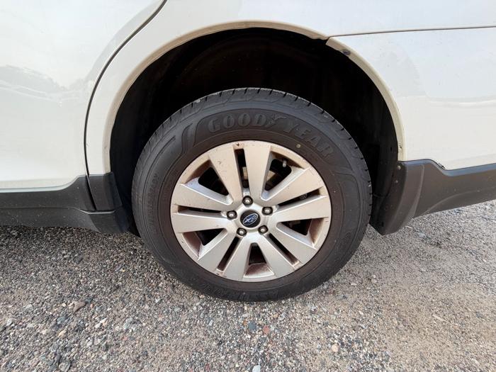 2015 subaru outback 2.5i-premium with 219283 miles for sale near elk-river, minnesota ca232dc9e68a476e90af26a7bcb05ee5.jpeg