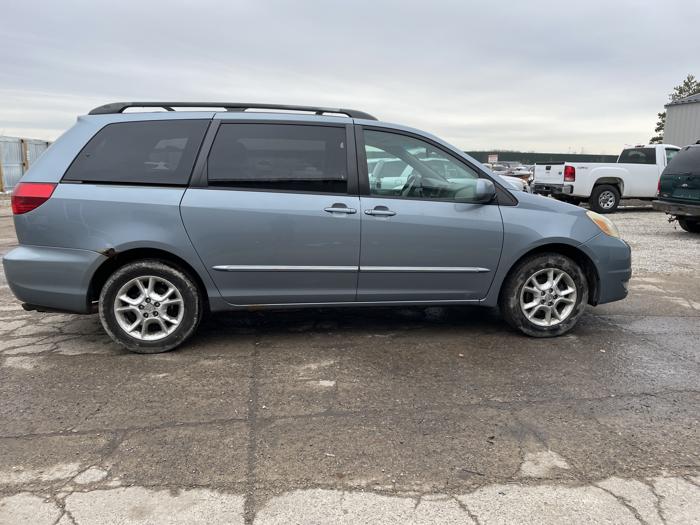 2004 toyota sienna xle with 284688 miles for sale near elk-river, minnesota ca6ea2a57baa4e388a76e5708a2e48a1.jpg