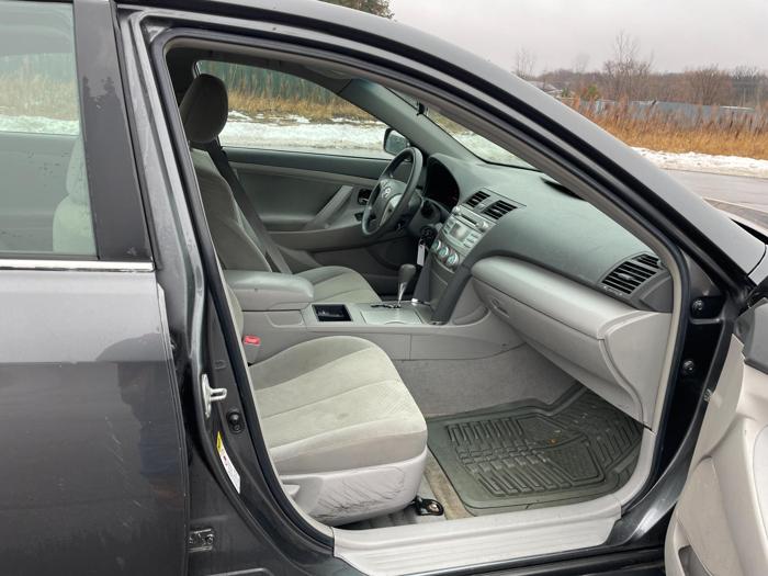 2009 toyota camry base with 197180 miles for sale near elk-river, minnesota ca866fdbb92f467ca10fb9d39a424796.jpg