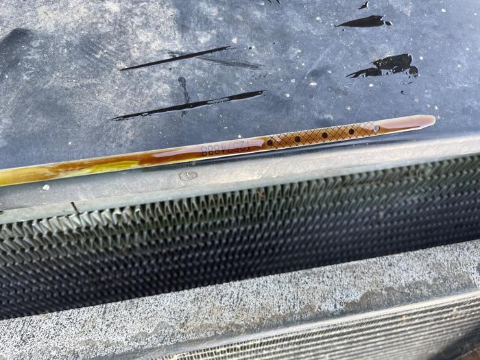 2004 gmc yukon slt with 233066 miles for sale near fridley, minnesota ca9c839356b04b01ab8c0f1a20eb05bd.jpeg