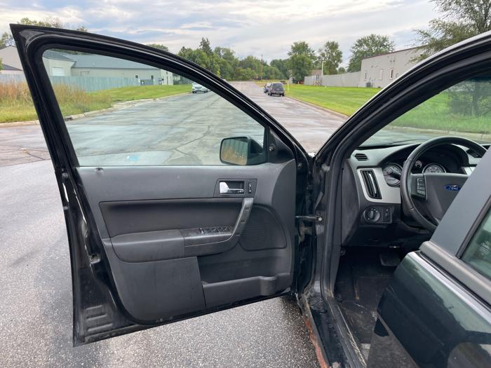 2011 ford focus ses-sedan with 127034 miles for sale near elk-river, minnesota cac332c608774bab9f59809aa94503f4.jpeg