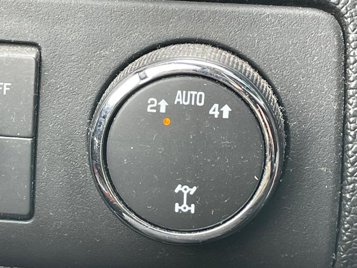 2011 chevrolet suburban lt-1500-4wd with 190440 miles for sale near redwood-falls, minnesota cacf6ec0c3594624834c0c3bf7233c41.jpeg