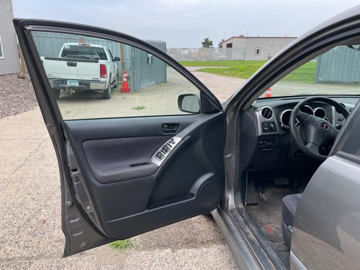 2006 pontiac vibe base with 155374 miles for sale near elk-river, minnesota cb1a3b07d6ea402e99173d325cb7ed60.jpeg