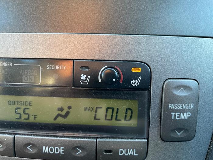 2006 lexus es-330 sedan with 245056 miles for sale near elk-river, minnesota cb2e5e3eb56a4fb897592388b7108b9a.jpeg