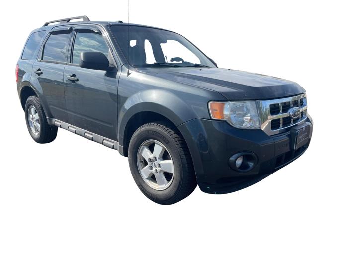 2009 ford escape xlt-fwd-v6 with 167177 miles for sale near rochester, minnesota cb4a554677a54da9a745901b2ee76c1f.jpg