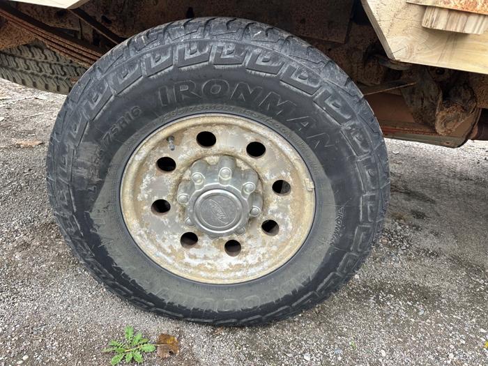 2000 ford f-250-sd xl-supercab-short-bed-4wd with 209082 miles for sale near elk-river, minnesota cb94de5d5c4a41ce9511acec36be254a.jpeg