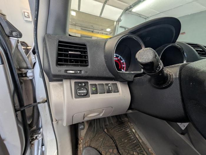 2008 toyota highlander sport-4wd with 226709 miles for sale near elk-river, minnesota cbaa59ebc0a843e08e3ef86f687f098b.jpg
