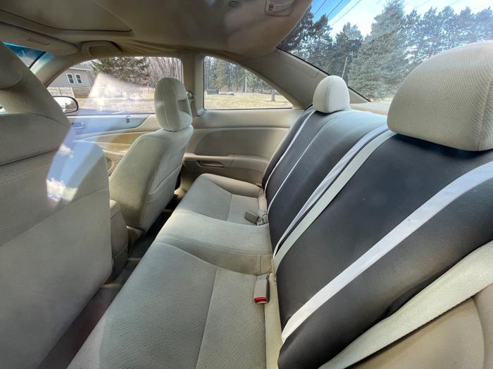 2003 honda civic ex-coupe-4-spd-at with 183652 miles for sale near forest-lake, minnesota cbc3b3e9c8c24c6f8fc2277c1aa9d734.jpeg