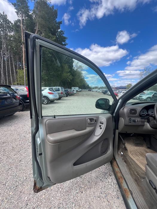 2003 dodge caravan sport with 159392 miles for sale near elk-river, minnesota cbd271c4b65d4f599b6e61b30f2566e0.jpeg