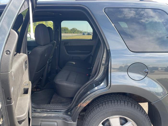 2009 ford escape xlt-fwd-v6 with 167177 miles for sale near rochester, minnesota cc0681a485fd48fc957817c4fae57aef.jpeg