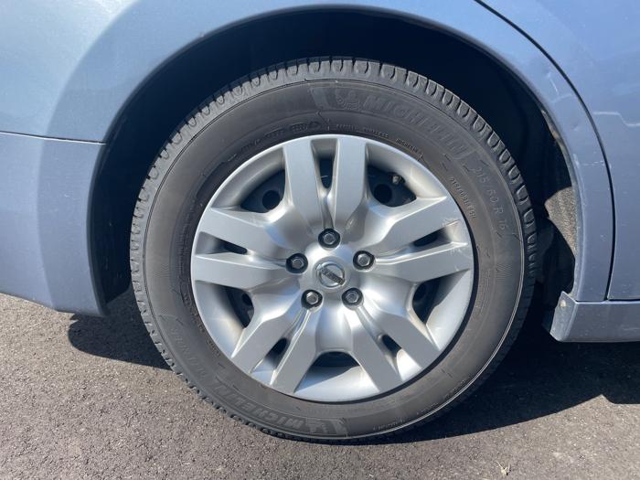 2012 nissan altima 2.5-s with 231871 miles for sale near rochester, minnesota cc0b18f1ff2c47ae94de7808040ccc5a.jpeg