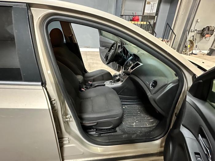 2012 chevrolet cruze 1fl with 164280 miles for sale near elk-river, minnesota cc44e2e3b6c84d828429f15620d82034.jpeg