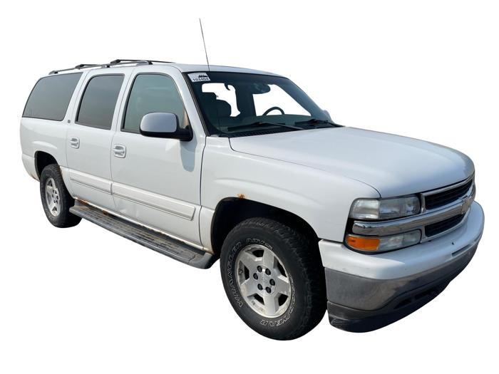 2006 chevrolet suburban 1500-4wd with 216944 miles for sale near elk-river, minnesota cc46f182dbbd4910b91b0b47eff00d6e.jpg