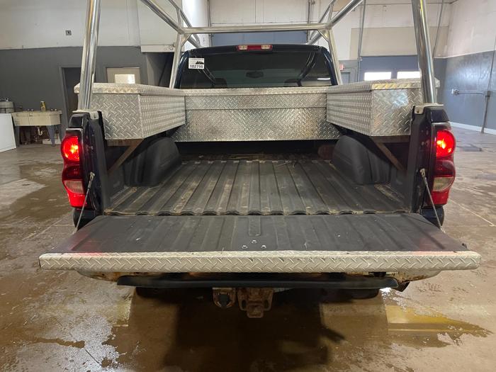 2005 chevrolet silverado-2500hd work-truck with 172710 miles for sale near elk-river, minnesota cc5712e15bb741558dcb19deaebe84bc.jpg