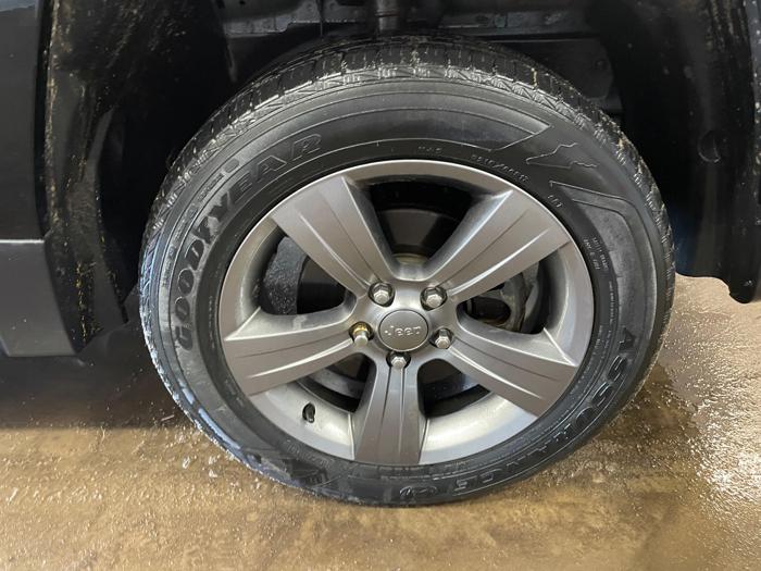 2015 jeep patriot latitude-4wd with 51249 miles for sale near elk-river, minnesota cc607644b58e46828be1aaaadb84ccc6.jpeg