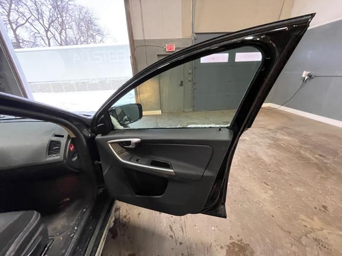 2011 volvo xc60 3.2 with 206105 miles for sale near elk-river, minnesota cc66fef5b6274b2d95d4eff28b626cd1.jpeg