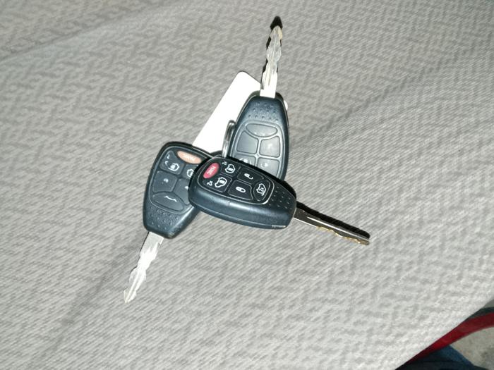 2006 chrysler town-&-country touring with 113578 miles for sale near elk-river, minnesota cc6a6310cd804bd786b88e47f27301f3.jpg
