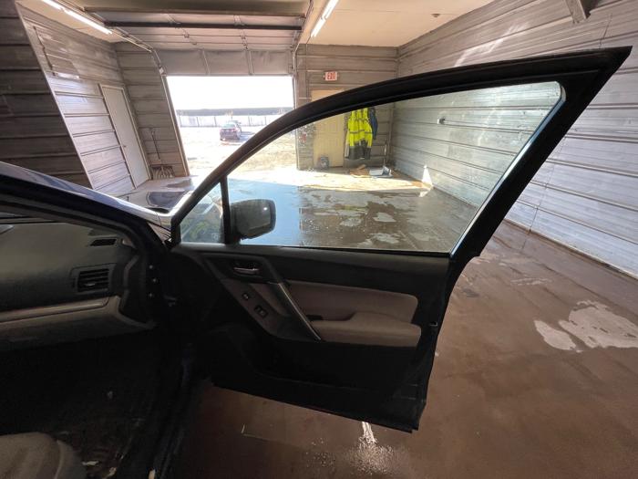 2014 subaru forester 2.5i-limited with 174608 miles for sale near elk-river, minnesota cc7f1c95d859466e99d962723caa41c7.jpeg