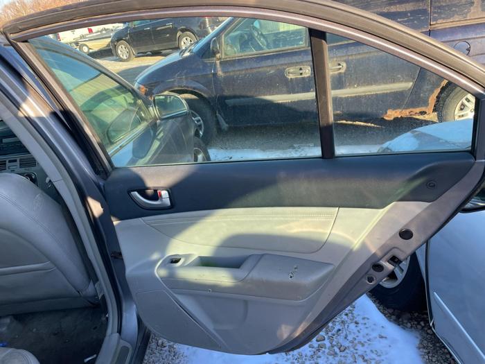 2006 hyundai sonata lx with 242932 miles for sale near elk-river, minnesota cc9b167f52c7431ab3419ca6918645ee.jpg