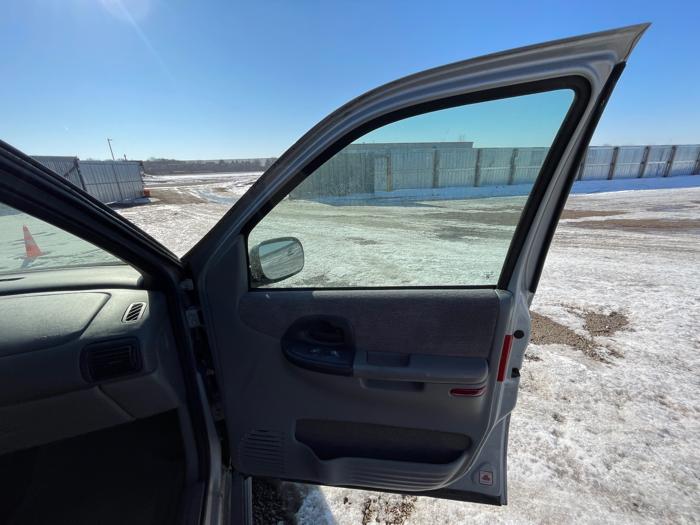 1998 pontiac trans-sport extended-4-door with 113087 miles for sale near elk-river, minnesota cca24b7e3ab74ff1aad27490b1ed4fc0.jpeg