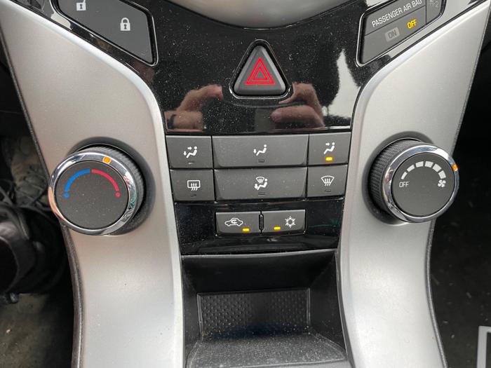 2013 chevrolet cruze 1lt-auto with 201655 miles for sale near elk-river, minnesota ccaa504445014e438651d08aeef9c770.jpeg