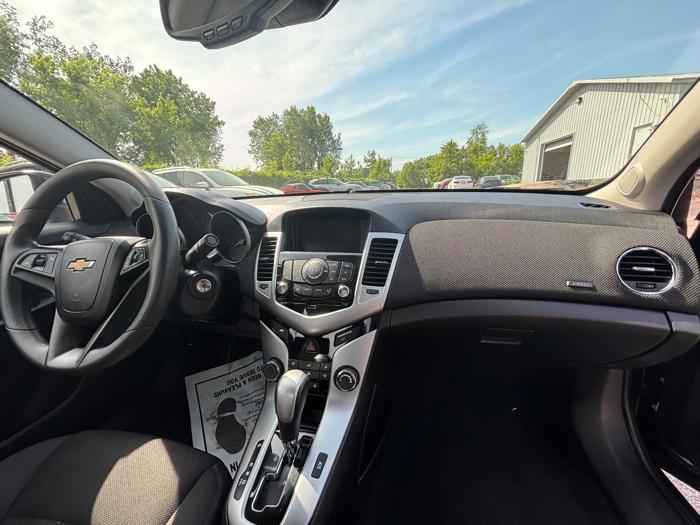 2016 chevrolet cruze-limited 1lt-auto with 66125 miles for sale near savage, minnesota ccafa4f5f6944279b8e918f9c012420d.jpeg