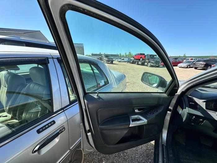 2004 volvo xc90 2.5t-awd for sale near elk-river, minnesota ccb93a52d0734d67b934d5e5c340ce06.jpeg