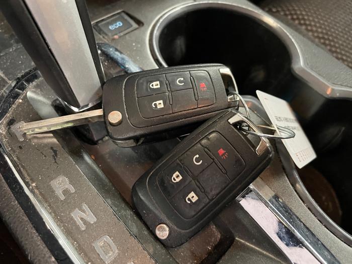 2013 chevrolet equinox 1lt-2wd with 179037 miles for sale near elk-river, minnesota ccd3b2f6b1ed4e0ba314aa7f91a2dcbe.jpeg