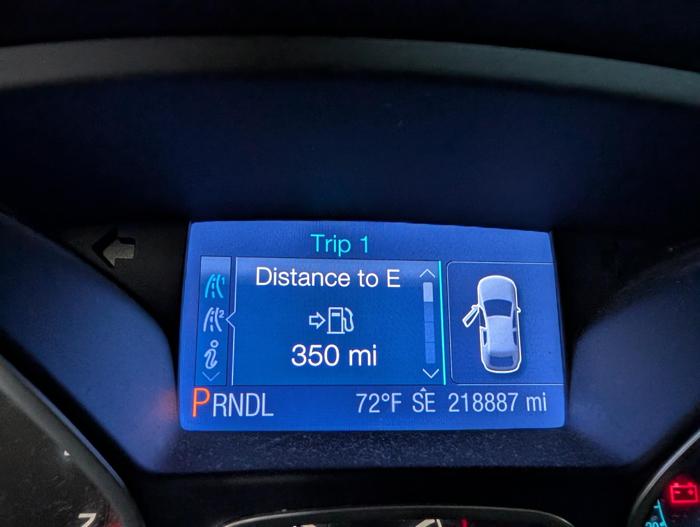 2013 ford focus se-sedan with 218887 miles for sale near elk-river, minnesota ccf04481b9a84e7ab6593d9c41322f27.jpg