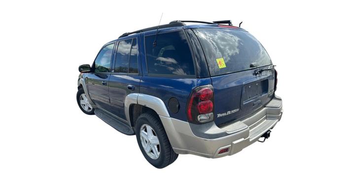 2002 chevrolet trailblazer ls-4wd with 203457 miles for sale near elk-river, minnesota ccf0e186efd74b73abf6940687a63811.jpg