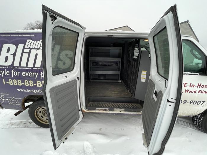 2006 ford econoline e-150 with 256687 miles for sale near elk-river, minnesota ccf9b294181e44c4abf0b21c28aaa26c.jpeg